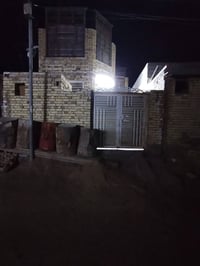 دار للبيع • ١٠٠م • حي النهضه الأولى