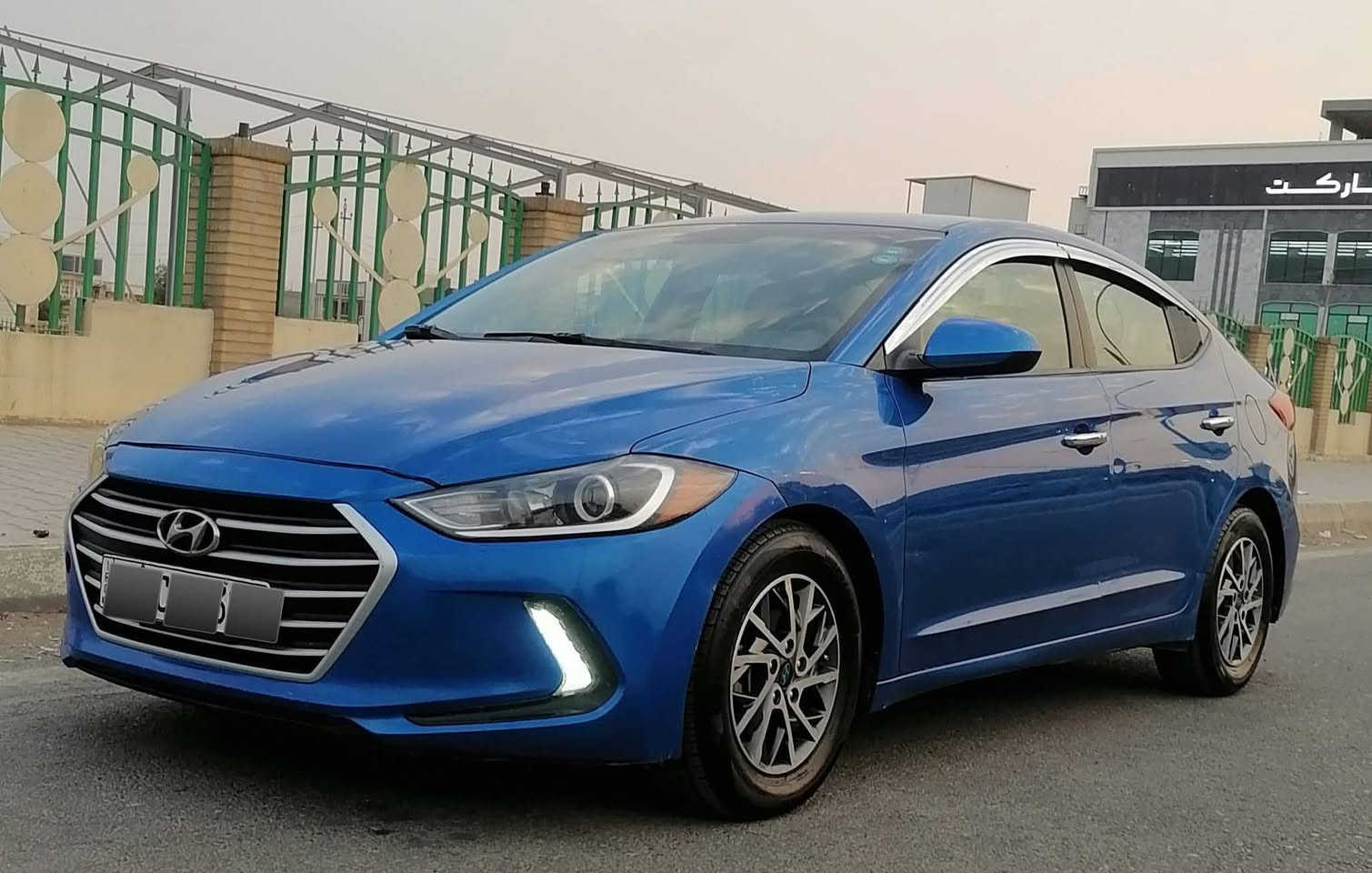 النترا 2017 امريكي 
السلام عليكم
من رخصة الادمن المحترم
للبيع فقط بالنقد
هونداي النترا
موديل 2017
رقم اربيل الدولي باسمي
مكينة 2000 دوش
بدون صبغ فقط بارد 
بدون دواخل شرط
بجم كبس
جميع الايرباكات سليمة عدة ايرباك الكشن وراجع سستم
ماشية 121 الف
مواصفات
شاشة كبيرة
كامرة دوارة
تحكم ستيرن
شاشة اعطال
كشافات لد
لايت زنون
كير مكينة صدر بشرط
تبريد ثلج
السيارة برغي مابيها نقص وجديدة بالعافية ع الي ياخذها
مكاني ديالى بعقوبة اي استفسار على الرقم *********** 
ملاحظة / صورها والسونار كلهن موجودات بالمنشور لحد يخابرني ويكولي اشرحلي
تعجبك السيارة تجي ومتطلع الا وانتة مقتنع وراضي واني بالخدمة
