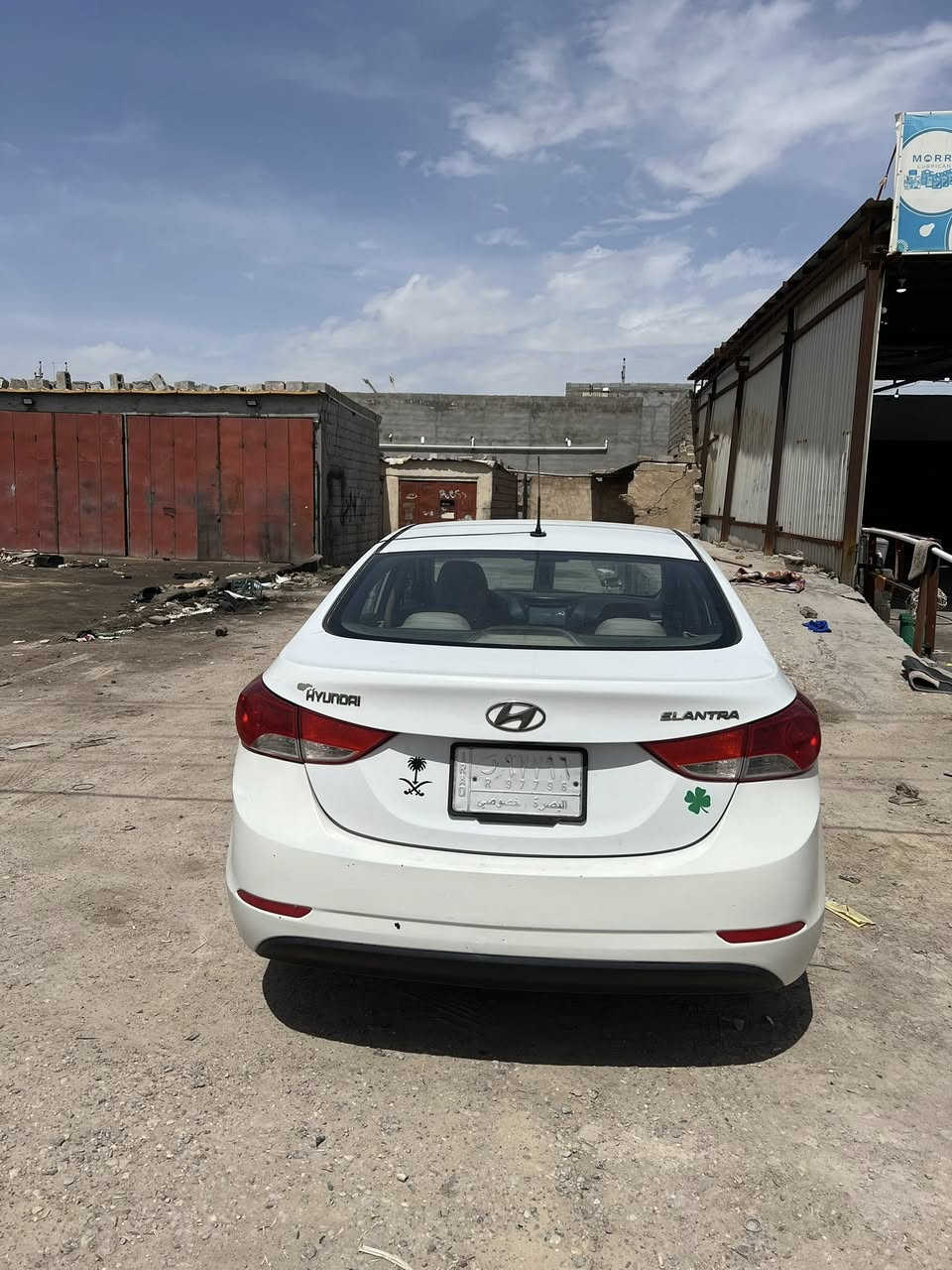 السلام عليكم النترا 2012رقم بصره راعيه يريد تحويل السياره بيها مكانات صبغ أبيع حزام السياره تخم تاير حداده 70/100
تبريده عوزه بس غاز سعره 95وبيها مجال للشراي مكاني بصره 
رقم الهاتف ***********
