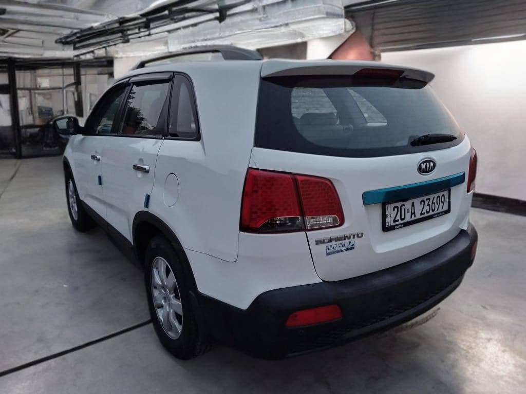 السلام عليكم
للبيع او مراوس 
سورنتو 2012 خليجي
بيه قطعة صبغ الباقي مكفول كفاله عامه
حتى من البارد محرك وكير بشرط ممفتوح 
المواصفات المعروفة
بانوراما طكتين
كشنات مخمل
كشاف ضبابي
7 راكب
4 سلندر
لد خلفي
تخم تاير
لون ابيض
رقم ديالى الدولي مشروع وطني
ومكانها ديالى
بسمي تريد وكالة او تحويل 
سويج عدد 2
مري شفط
يدات كروم
كامرة خلفيه
تحكمات ستيرن جهتين
حدادية جديدة
تبريد ثلج
داخل بيجي
ويل كب 17
اشاير بالمري
منظومة زنون
السياره كاملة مابيه اي نقص
السياره حلوه وجديده 
وكلشي موجود بالسوك
وكلشي بسعره 
السعر 155 وبيه مجال 
للتواصل *********** بي واتساب
