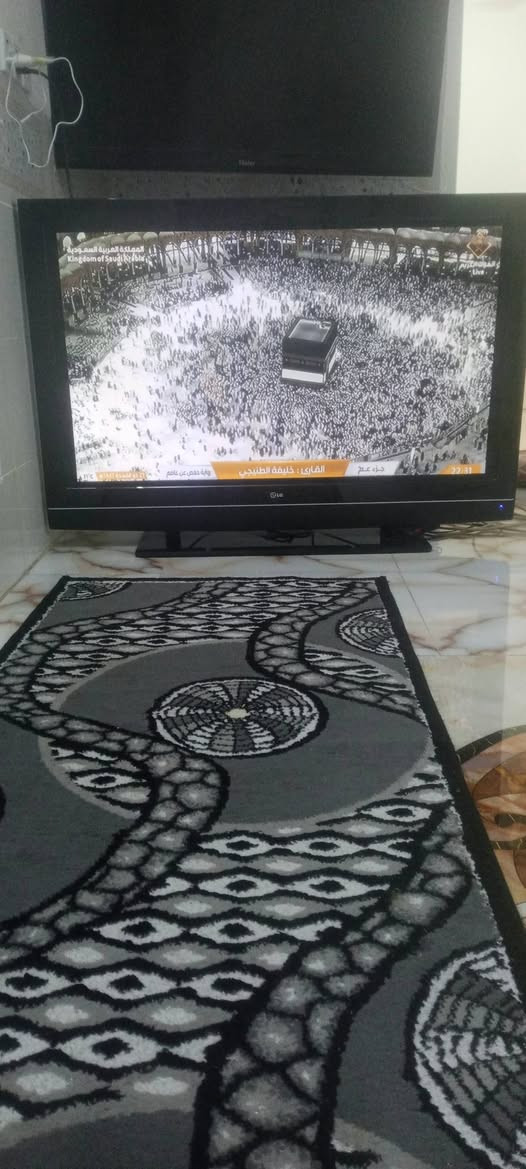 للبيع حجم ٦٠  سعر  ١٣٠ وبي مجال


**إذا كنت صاحب هذا الإعلان وتريد حذفه لأي سبب، رجاءا أرسل رسالة إلى الدعم الفني**