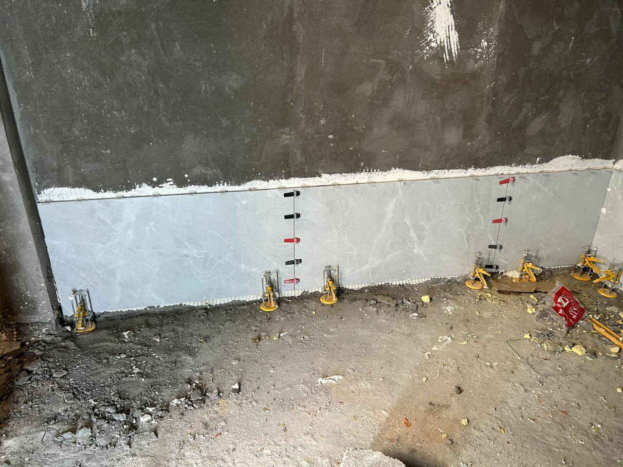 كادر بورسلين جداري وارضي شغل درجة اولى
ديكورات اصباغ جبس بورد اعمال تشطيب كامل كوادر ممتازة ***********
