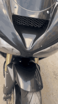 السلام عليكم 
دراجة كاوسكي 2004/636 كفاله عامة نضافه الكفرات 80/100 دراجةضفيره مكينه كفر كله كفاله دراجة كلها بلاديه الشراي يتصل على الرقم *********** السعر 36
