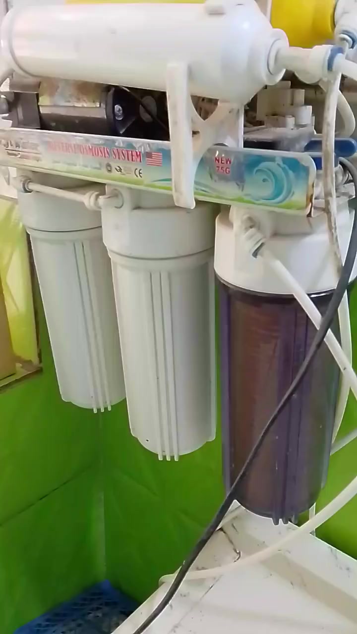 فلتر للبيع مثل ما موضح بالصوره ويا. دبتين ماي ومفتاحين للفلاتر السعر 50 قفلللاتصال***********
