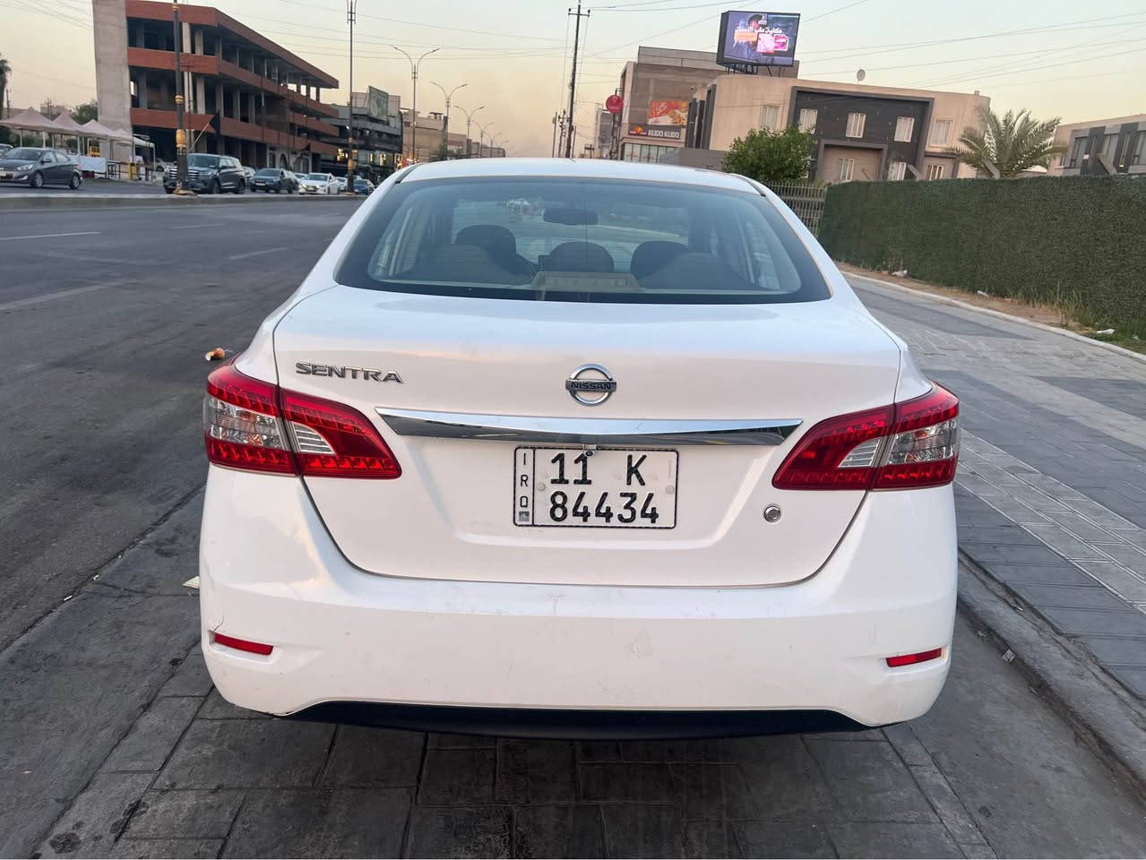 السلام عليكم

للبيع نيسان سنترا 

موديل 2019رقم بغداد

وارد خليجي محرك 1600 تبريد ثلج

بيها تبديل چاملغ الامامي صبغ خشم البنيد اثر طخه  بدون دواخل  وبيها مكانات بارد 

باقي السياره جاهزه من كل النواحي 

خير من الله 

السعر ٩٣ وبي مجال للاستفسار ع 

***********

مكان السياره بغداد السيديه بغداد, العراق

