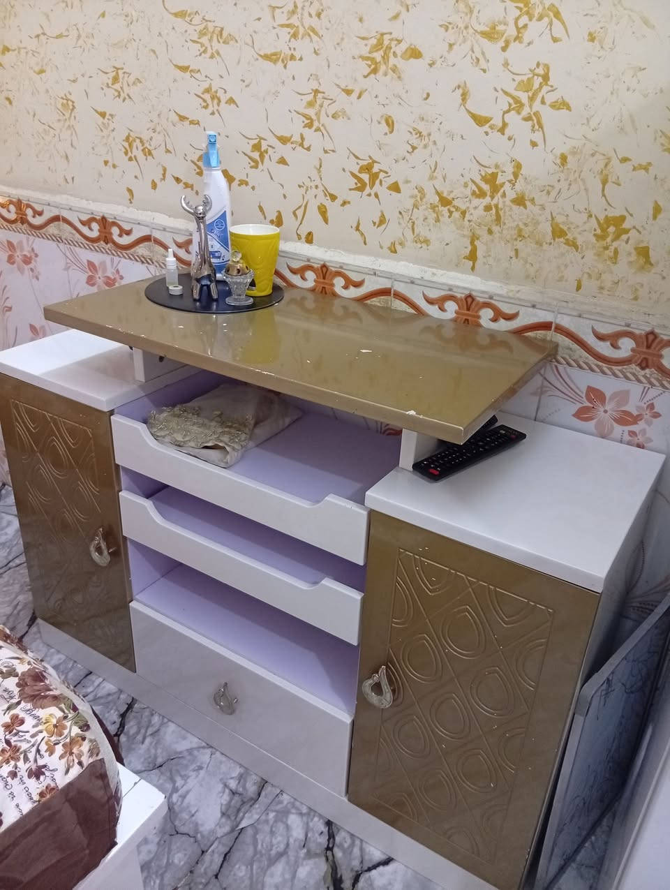 ميز تواليت وميز بلازمه اثنينهن ب 75مكاني بصره حيانيه


**إذا كنت صاحب هذا الإعلان وتريد حذفه لأي سبب، رجاءا أرسل رسالة إلى الدعم الفني**