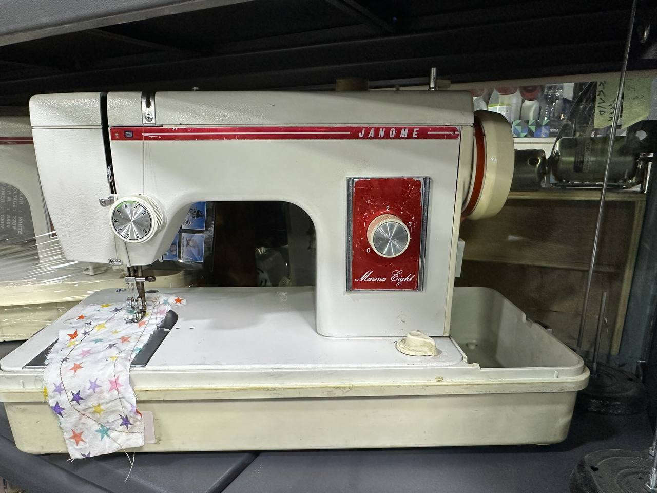 کود: 120

مەکینەی ڕاستە درومانی مارکەی جانومی بالەی یابانی 
تەنها ڕاستە درومانە نەخشی نیە
بالەی یابانین لێرە ئیشیان نەکردوە

ناونیشان: پێنجوێن، گەیاندن هەیه


**إذا كنت صاحب هذا الإعلان وتريد حذفه لأي سبب، رجاءا أرسل رسالة إلى الدعم الفني**