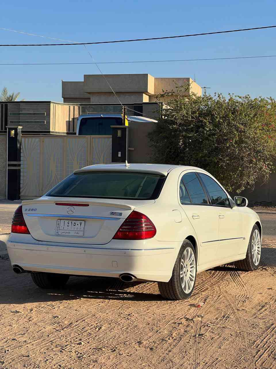 مرسيدس ٢٠٠٨ خليجي بغداد ..محرك ٦سلندر ..كير ٦نمر....مصبوغ حزام تبديل جاملغ امامي ايمن ..سعر ١٢٥..بابل الحله ت ...***********
