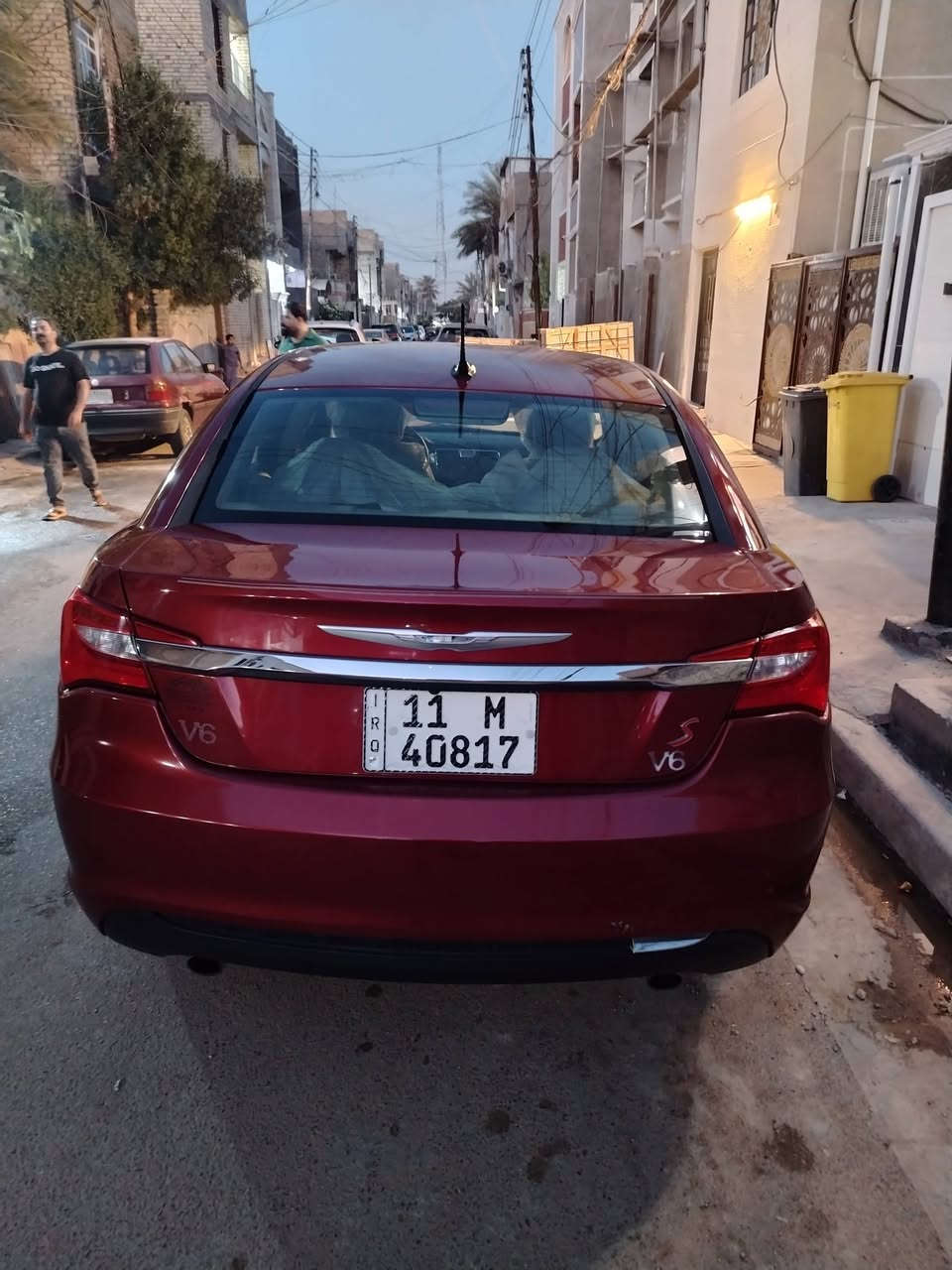 كلايسر سي 200موديل 13محرك 3600 سعرهه ٧٧وبيهه وبيهه مجال قليل سياره تخم تاير صدر امام خلفي جديد محرك كير مكفول تبريد جاهز منظومه بانزين جديده سياره بيهه ضربه جامالغ خلفي الايمن وبيهه رصعه قليله موضحه بل فديو شاشه داخلهه لونين سياره نظيفه بغداد الشعب *********** تحويل ثاني يوم
