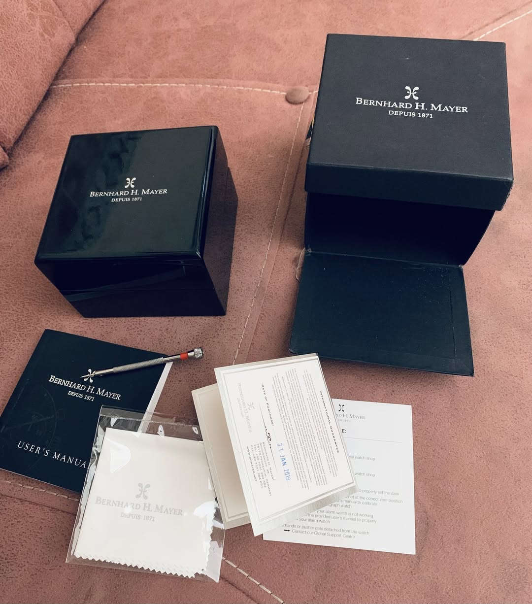 برنارد اج ماير اعلى سعر ابيع


**إذا كنت صاحب هذا الإعلان وتريد حذفه لأي سبب، رجاءا أرسل رسالة إلى الدعم الفني**