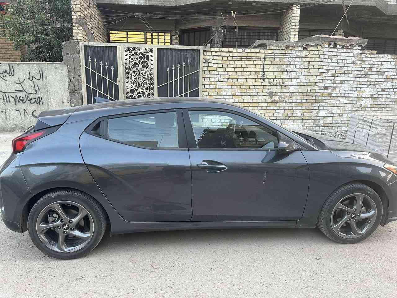 السلام عليكم فولستر موديل 20 محرك 2000 ماشية 44ميل حادثة موجود بل سونار سعرها 118                     ***********
