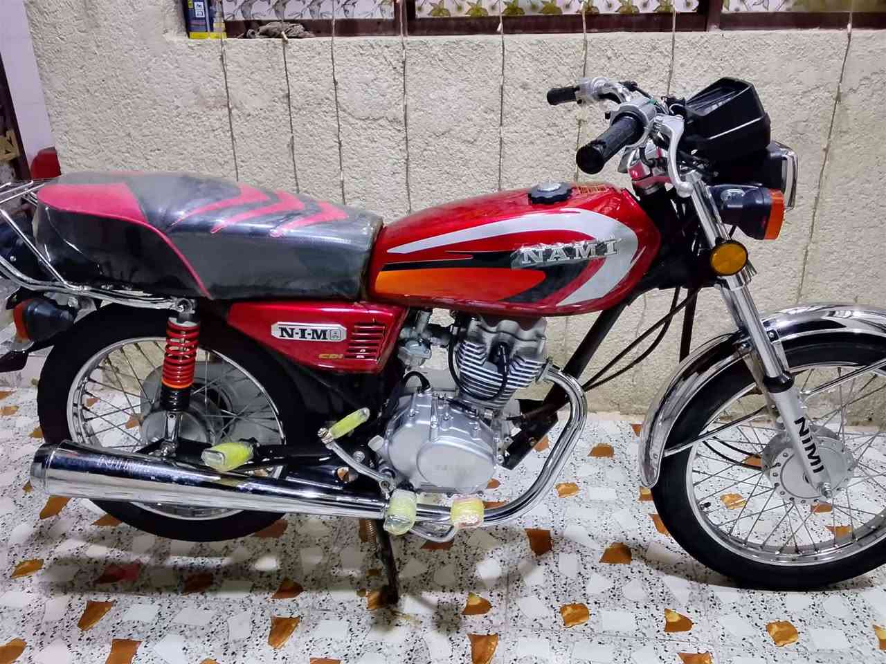 للبيع سكرن مديل 25
مابيها كل نقص وضع الوكاله  خمس أوراق
المكان كوت حي الحكيم قرب نزله التمايمه
السعر 600 قفل رجائن بدون كسر سعر حلال ناس مو لعبه وفلوسه مانشمرهن بشط واسف على الاطاله كلام
***********
