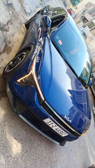 السلام عليكم كي فور اي اكس ٢٠٢٥ فول عده فتحه وجلد السيارة كلين بدون حادث كسر بالدعامية فقط السيارة زيرو ماشية الف مرقمه ترقيم قبل يومين بأسمي مكان السيارة بغداد الكراده للإستفسار ***********
