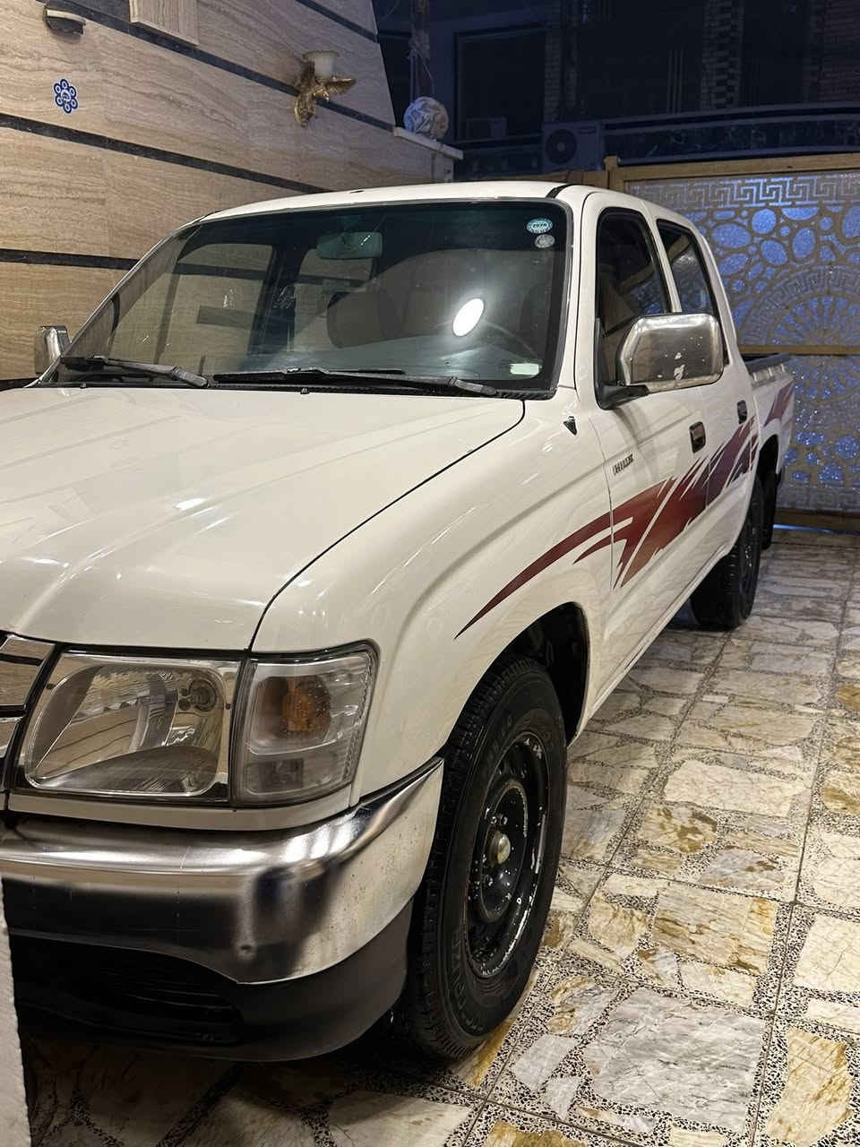 السلام عليكم
للبيع تيوته 2001

رقم سليمانيه بسمي 

جاملق وبنيد صبغ بدون دواخل 

ولباقي مكفول عل بلادي 

عنوان بغداد 

***********
