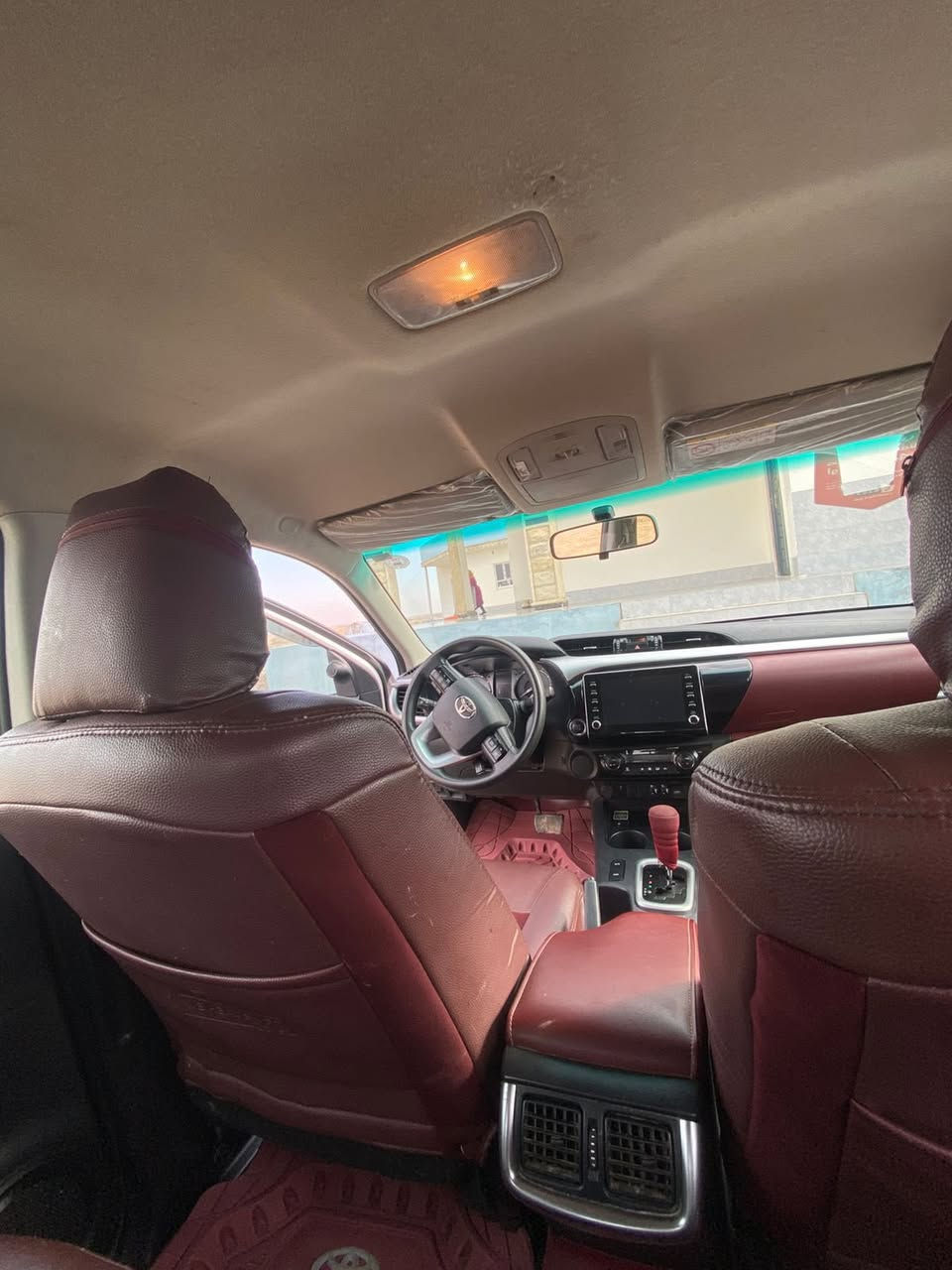 السلام عليكم بيك اب عذاري 2024  (ماشيه50) رقم اربيل بسمي تحويل مباشر
بدون لا صبغ ولا رصعه شرط مكفول كفاله عامه 

فول مواصفات كير اوتماتيك تبريد قطعتين وكشنات تبريد شحن لا سلكي 

السعر 295$) وبيه مجال  للاستفسار اتصل)***********
