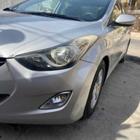 افانتي موديل 2012 95 وبيها مجال قليل  هاتف 07709279327