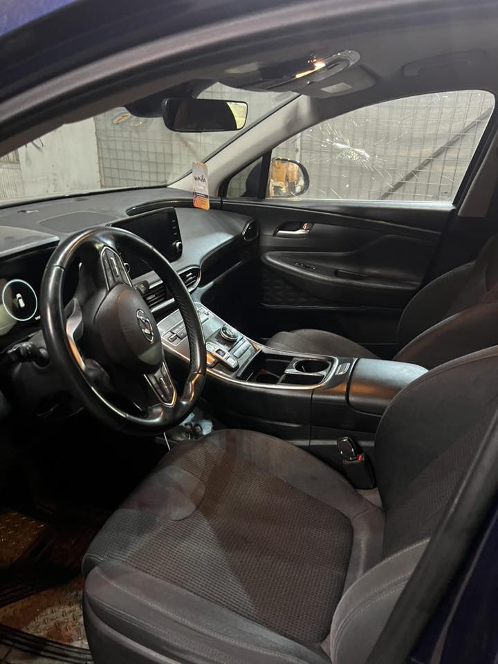 سنتافي2022للبيع وارد رقم بصره باسمي مشروع وطني
محرك 2.5تنفس طبيعي  
تشغيل عن بعد 
سايد بريك كهرباء 
جنطة كهرباء
شفتات بالستيرن
كرسي امامي كهرباء تدفئه كراسي 
بردات خلفية بلاد
ابل كار بلي
رادار جانبي وتحذير عند فتح الابواب 
ترحيب عند الاقتراب من سيارة
رادار امامي
:لايت زنون 
تحديد سرعه
:نظام تحذير عن وجود حركة في المقاعد
حساس اطارات
:شاشة كبيره 
:أنظمة قيادة  4 وضعيات
؛ اوتو هولد _سايد بريك كهرباء
حساسات خلفي
***********
***********
بأسمي مكان السياره عمارة ب
