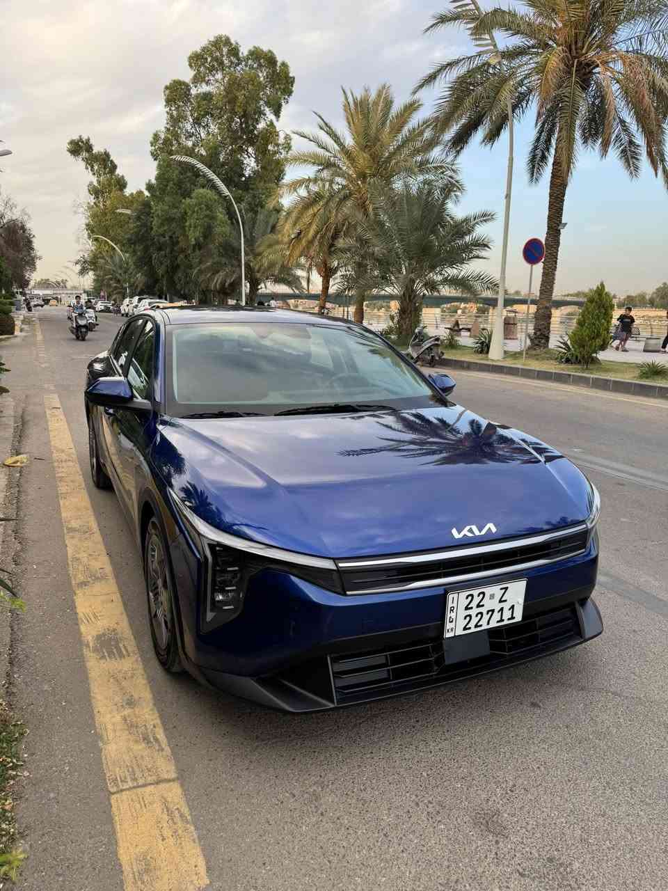 سلام عليكم كي4 موديل 2025 رقم مميز بدون صبغ بارد فقط بل قبق جنطه عدد الكيلو متر 4 الاف فقط بسم شركه تريد تحويل تريد وكاله
محرك 2000 دوش بانزين اصلي
نضام تزحلق
مودات قياده سبورت 
رادار امامي
رادار خلفي
تدفى كشنات
شاشه متصله كاربلي
سايد بريك دكمه
توقف ذاتي اتو بارك
تشغيل عن بعد
تشغيل بصمه 
ابواب فتح ذكي 
ناره بل ابواب
شاحن اويل ليش
شاحن خلفي
لايت زنون 
بجم كبس بشرط
صور المريكا مرفقه مع الصور
تواجد السياره بغداد الكاظميه
هزه وفحص كله جديد
للستفسار اتصل او وتساب
***********
السياره في بيت وليس معرض خوان سياره بدون صبغ ماشيه 4 الاف فقط السياره بيهه بصمتين
