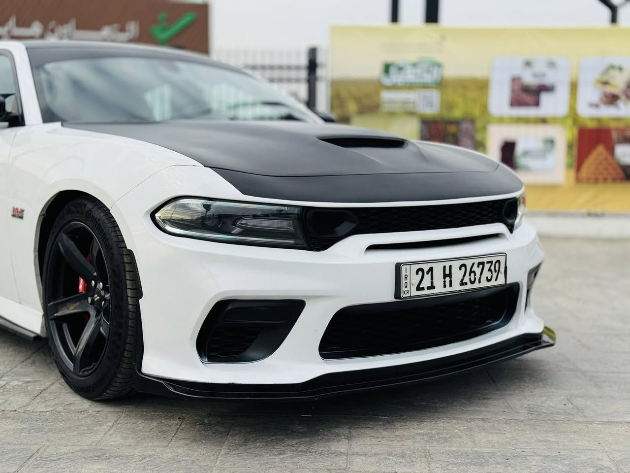 السلام عليكم جارجر 2018 RT هيمي رقم سليمانية تحويل او وكالة
محرك V8  / 5700

ويل نجمه 

دركة كاربون 

كشنات حضن 

كفر فجوج SRT 

سقف روز رايز 

كت كامل SRT 

السيارة بيها جاملغ صبغ امامي وبنيد محدث 

مكان السيارة بغداد 

للاتصال // ***********
للاتصال // ***********
