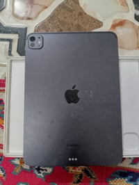 ايباد M4 • ٢٥٦ • مكفول