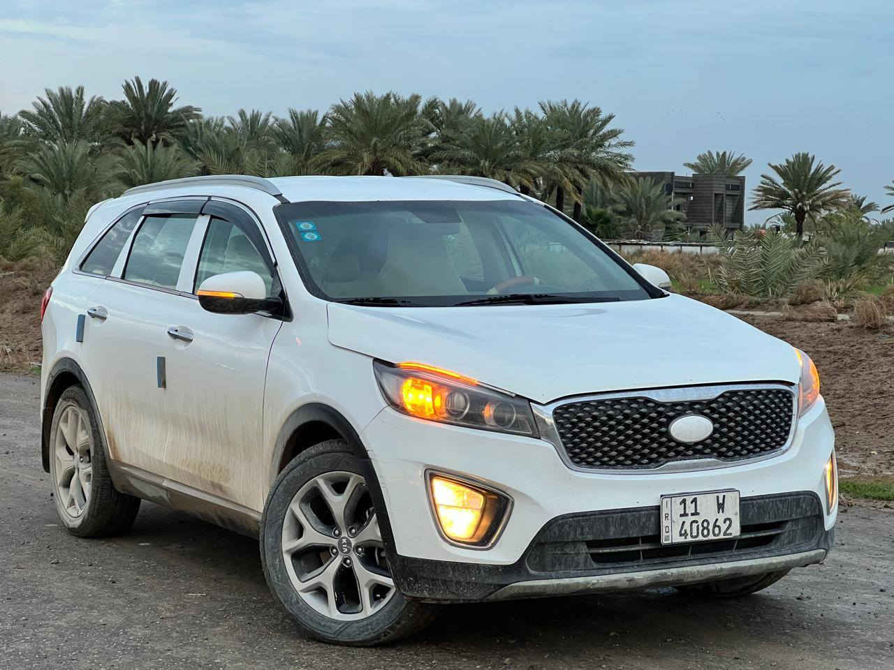 السلام عليكم للبيع كيا سورنتو موديل 2017 وارد خليجي فول موصفات 1/1 بصمه كشنات جلد وكهرباء شاشه كامره خلفيه ويل كب كروم مري شفط حساسات أمامي وخلفي جنطه كهرباء مكينه 6سلندر جديده كير حداديه بلكارتون تبريد ثلج3قطع 7راكب رقم بغداد الإنكليزي سنويه مجدده لل٢٠٢٧ غرفه جديده (ماشيه ١٥٧ الف) حقيقي سياره بيه تجيه خفيفه ومصبوغه عام شواصي ولغود وبجم وجنطه مكفولات سعرها 148 وبيه مجال مكاني بابل الحله هذا رقمي ***********
