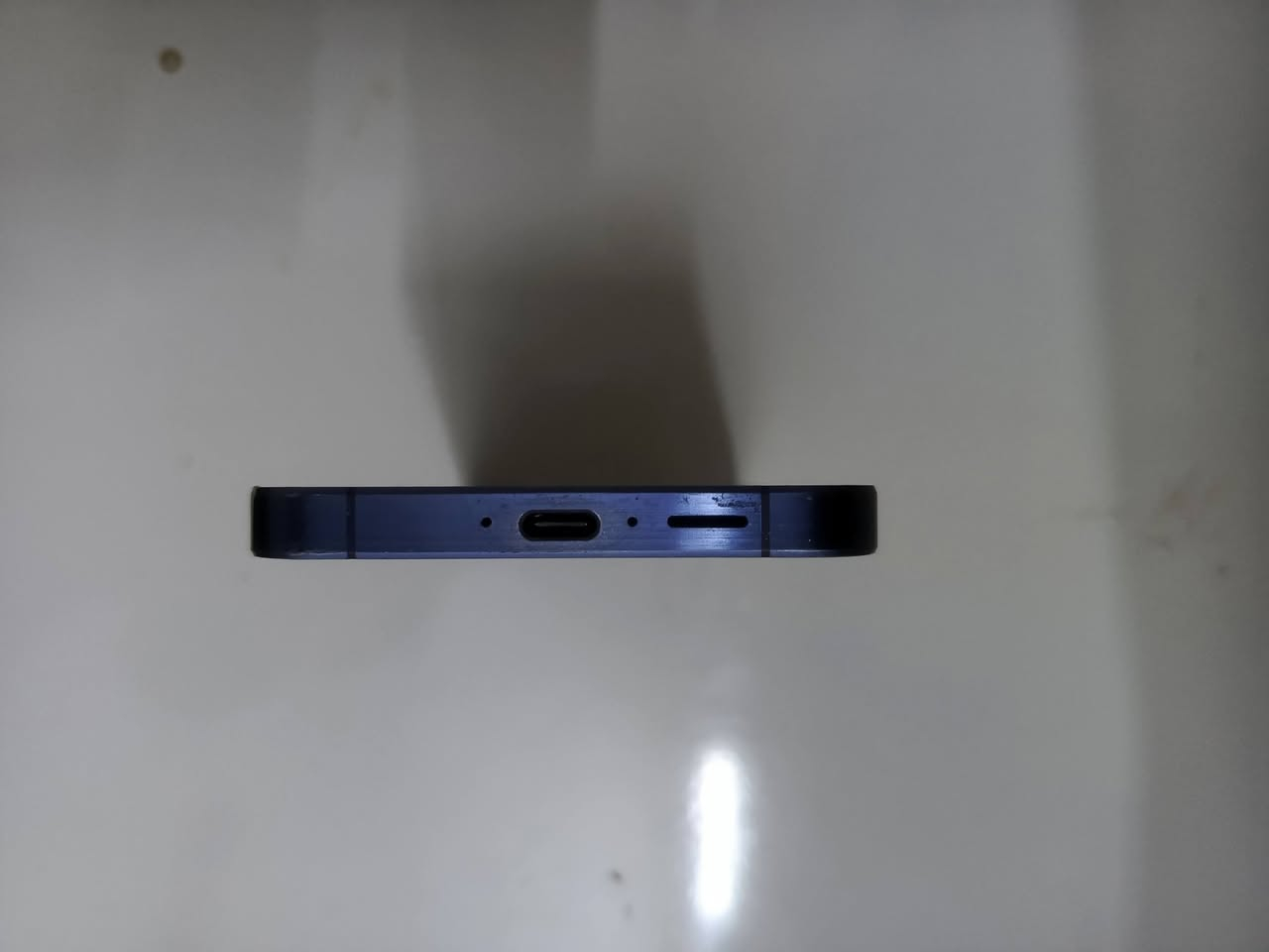 مواصفات
شاشه amoled يدعم hdr10+ نوع الشاشه 8bit يدعم 120hz و 60hz لا يحتوي على واير فقط الهاتف و العلبه اداء الالعاب ببجي 60fps بالراحه كول اف ديوتي 60fps دلتا فورس 60fps هاتف نضيف جدا اشتريته قبل سنه جهاز لا يعلك لا يحمه و لا يخلص شحن حاله البطاريه ممتازه سبب البيع محتاج  و اليجينا كل الهلا بيه هديه معه سماعه بسعر 60.000 من نوع fastace فاخره جدا تدعم وضع anc و بدون anc و تدعم وضع الذين لديهم سوء بالسمع يدعم Dolby atmos و تحياتي رقم للتواصل ***********
