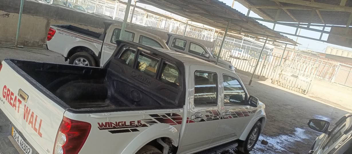 سلام عليكم
كريت وول 

 موديل 2024

ماشيه 59الف 

رقم قادسيه انكليزي

كفاله عامه من ضربة صبغ تبديل بارد 

تخم تاير جديد 

ظريبة ال2026مصفره 

تريد وكاله تريد تحويل 

المكان الديوانية 

السعر 130

بيها مجال للشراي 

او مراواس عادي 

***********
