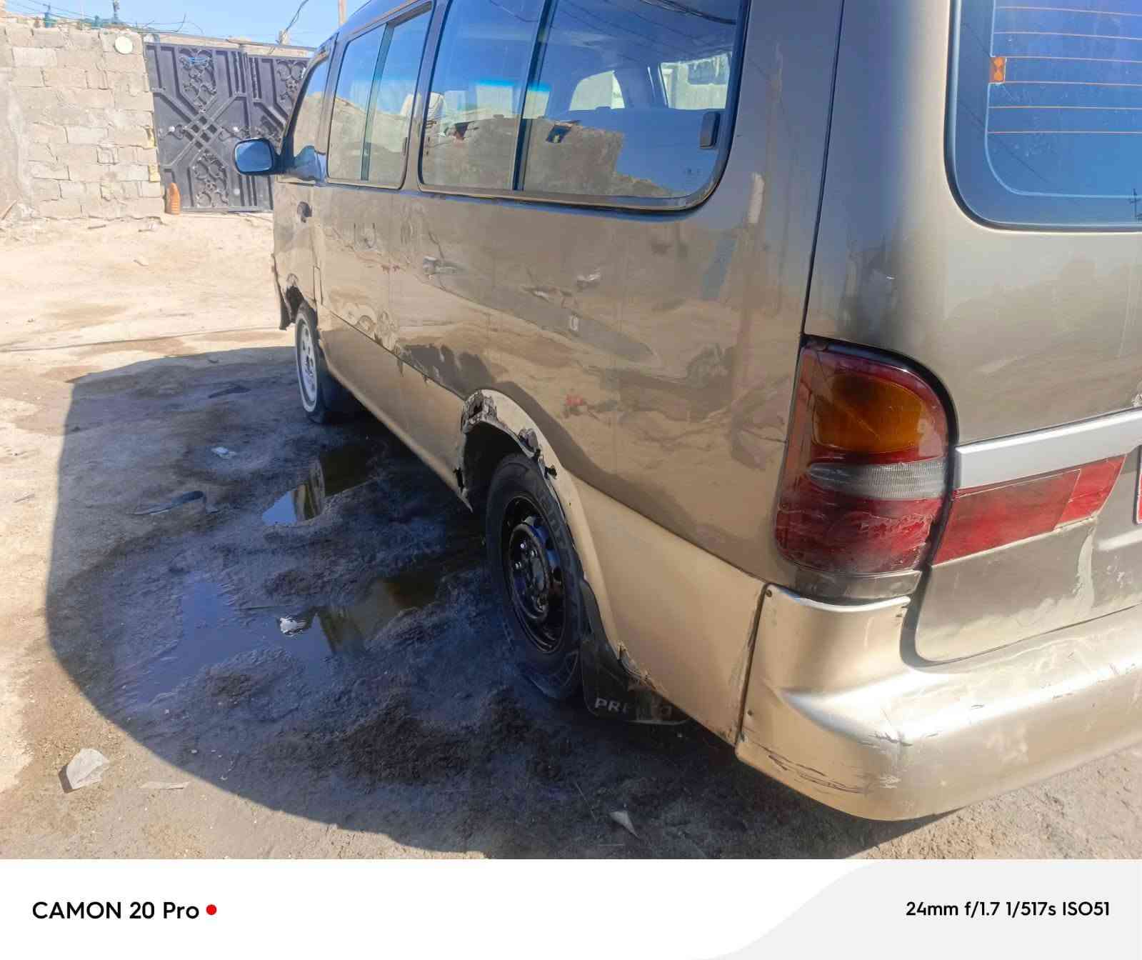 سلام عليكم كيه برجوالبيع موديل 2000 سنويه ال 27 سياره عله البلاد  مكفوله من كلشي ضربه وصبق مكنه وكيروكسن وحداديه خيرمن الله كله جديد وتخم تاير وباتري وراتر وسلف كله جديد وكهربايت كله شقاله دوخل نضيفه حلوه تحويل مباشر  رقم بصره مكان السياره ناصريه سوق الشيوخ السعر 55وبيه مجال قليل ***********
