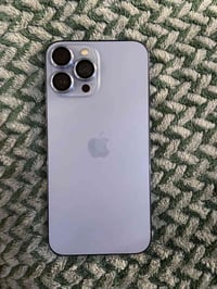 ايفون 13 برو ماكس  ماستر شرق اوسط  دبل خط(يعني خطين)  بطاريه 77  الجها...