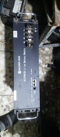 من رخصه مدير الكروب بطاريه ليثيوم 48 100امبير مستخدمه اسبوع ومضمومه ال...