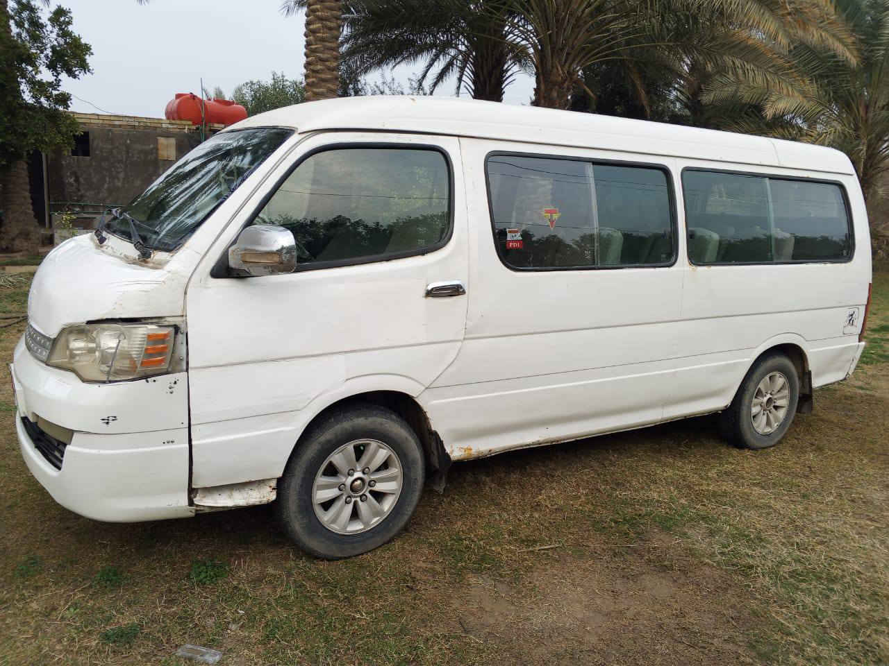 جمبي موديل 2015 حره رقم بغداد الماني سياره محرك وكير واكسل مكفولات يراد بس حداديه مااندل راعيه السعر 30وبيها مجال الاتصال على رقم ***********
