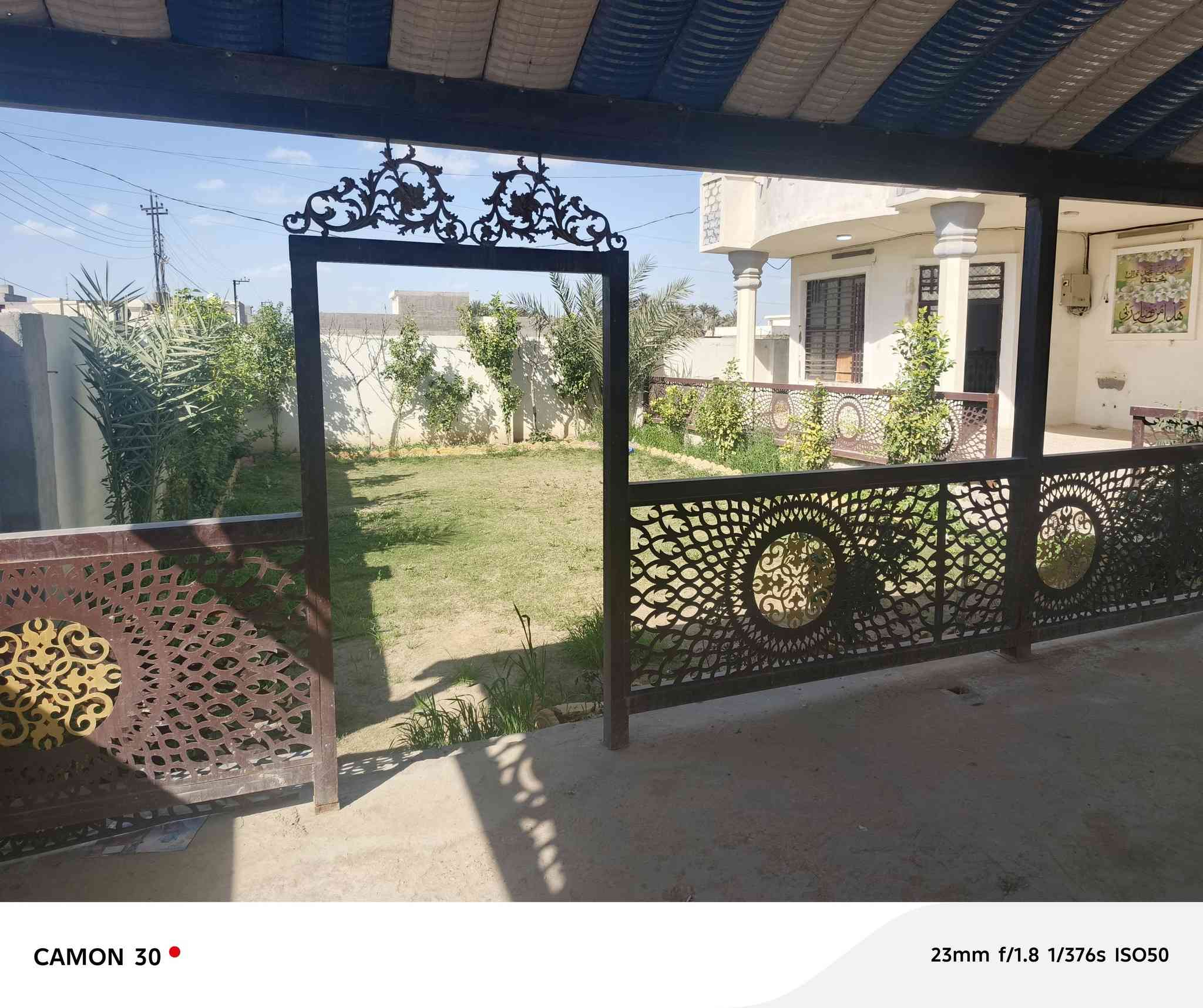 دار للبيع المساحه ٦٥٠ متر الدورة هوررجب قرب المدارس والسوك
السعر ١٧٠ مليون الاستفسار***********
***********
او مراجعة مكتب ليث الجبوري للعقار
