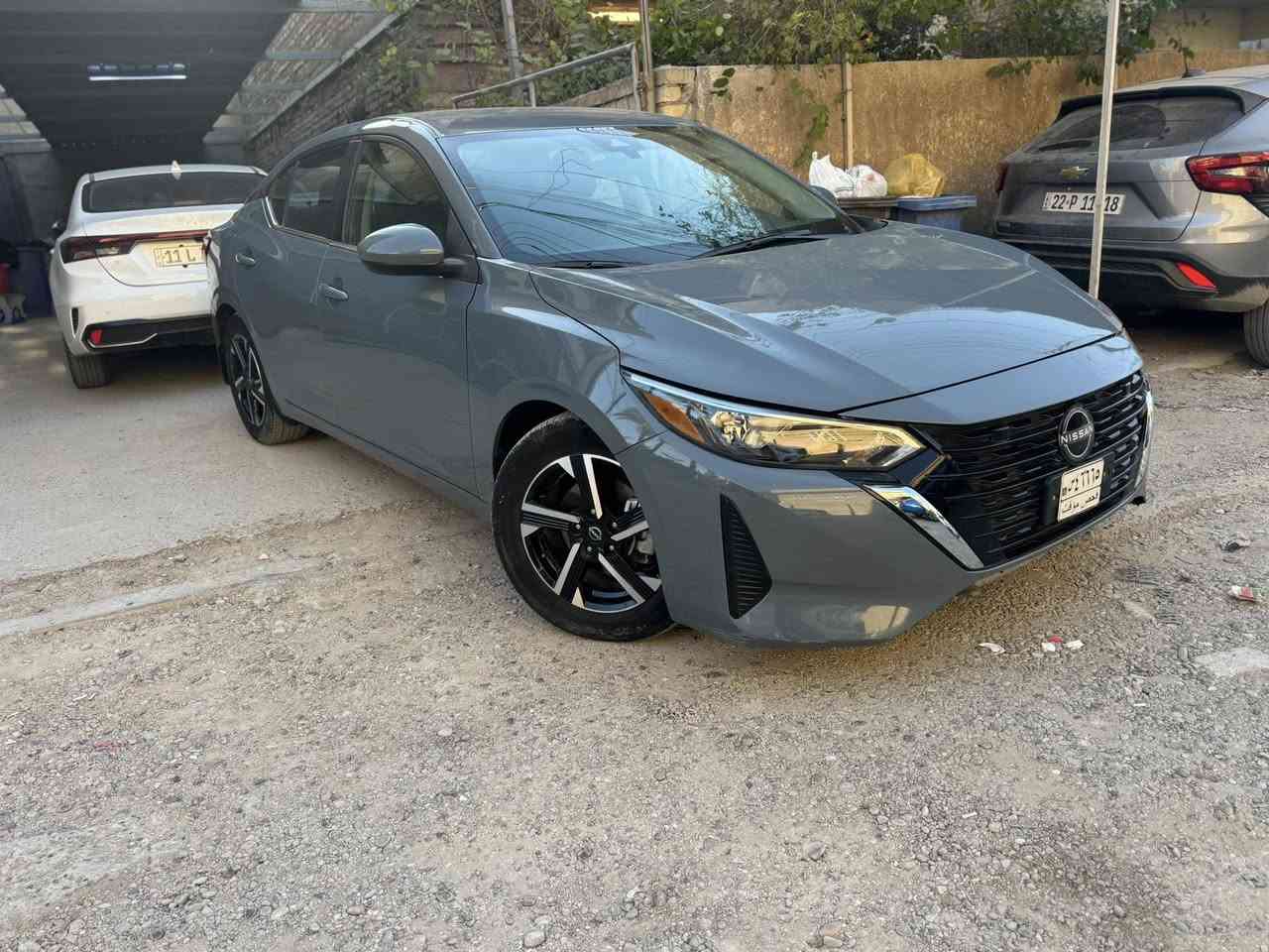 السلام عليكم
سنترا  2024 SV

ماشيه 31 الف ميل

بدون حادث  
طلع بيها صبغ 4 قطع كلير امريكا. 
و بارد بالقماره  بالشحن صارت و الصور موجوده 
شاصي و لغد مكفولات 

صور الحادث موجوده بالمنشور 

مواصفات : 

بصمة
رادار امامي و خلفي و جانبي 
تدفئة كشنات و تدفئة ستيرن 
توقف ذاتي 
تحكم جهتين 
شاشة اعطال
تحديد مسار 
تحديد سرعة
نقطه عمياء 
حساسات خلفيه 
كاميرا 
شاشه 
تشغيل عن بعد

السعر : 134 ورقه. 

مكان السياره : بغداد - الدوره 

***********
