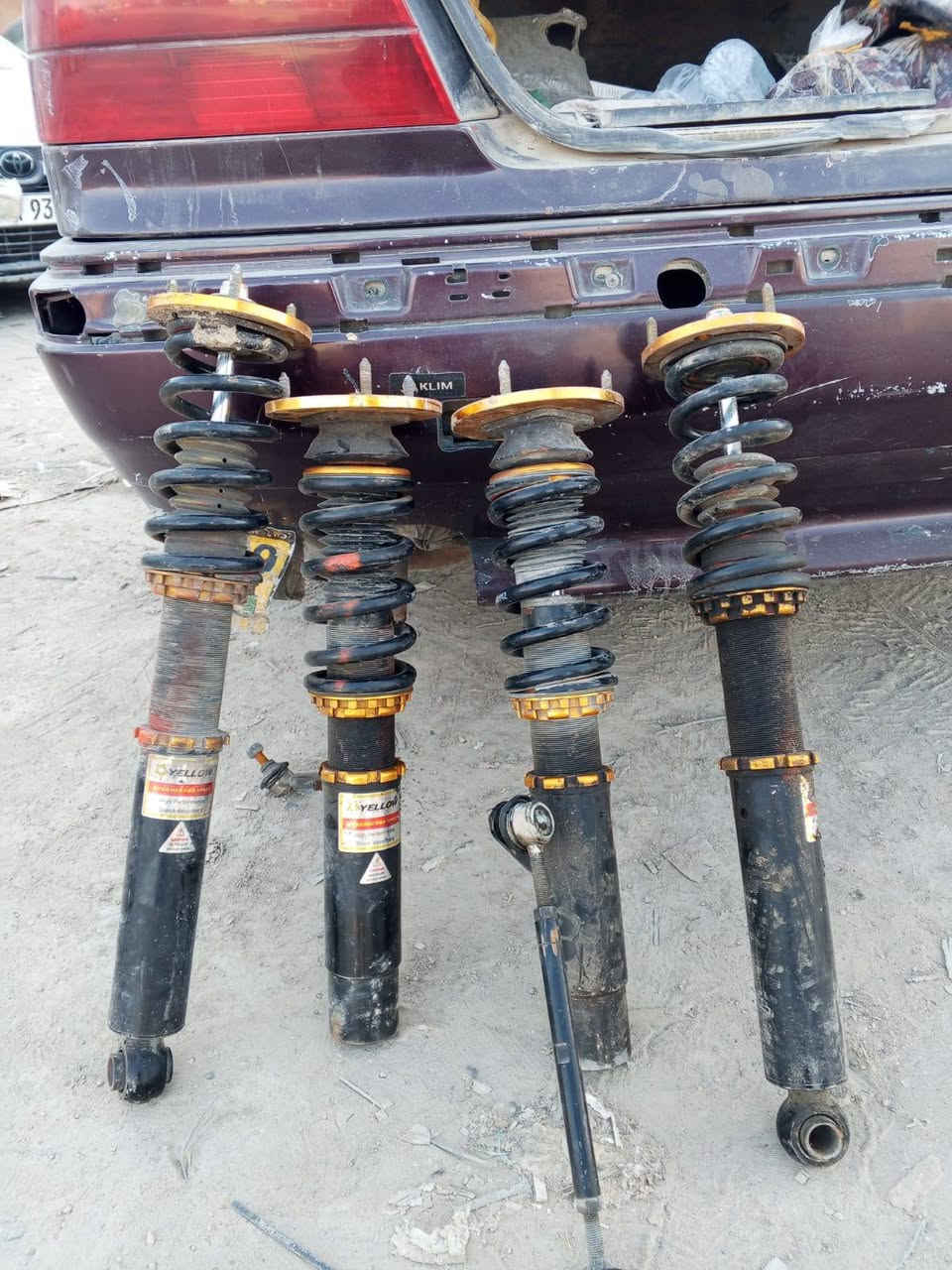 اصلي مال حاويه
كاملات 
السعر 200 وبيهن مجال مكان ناصرية توصيل موجود
***********
***********
