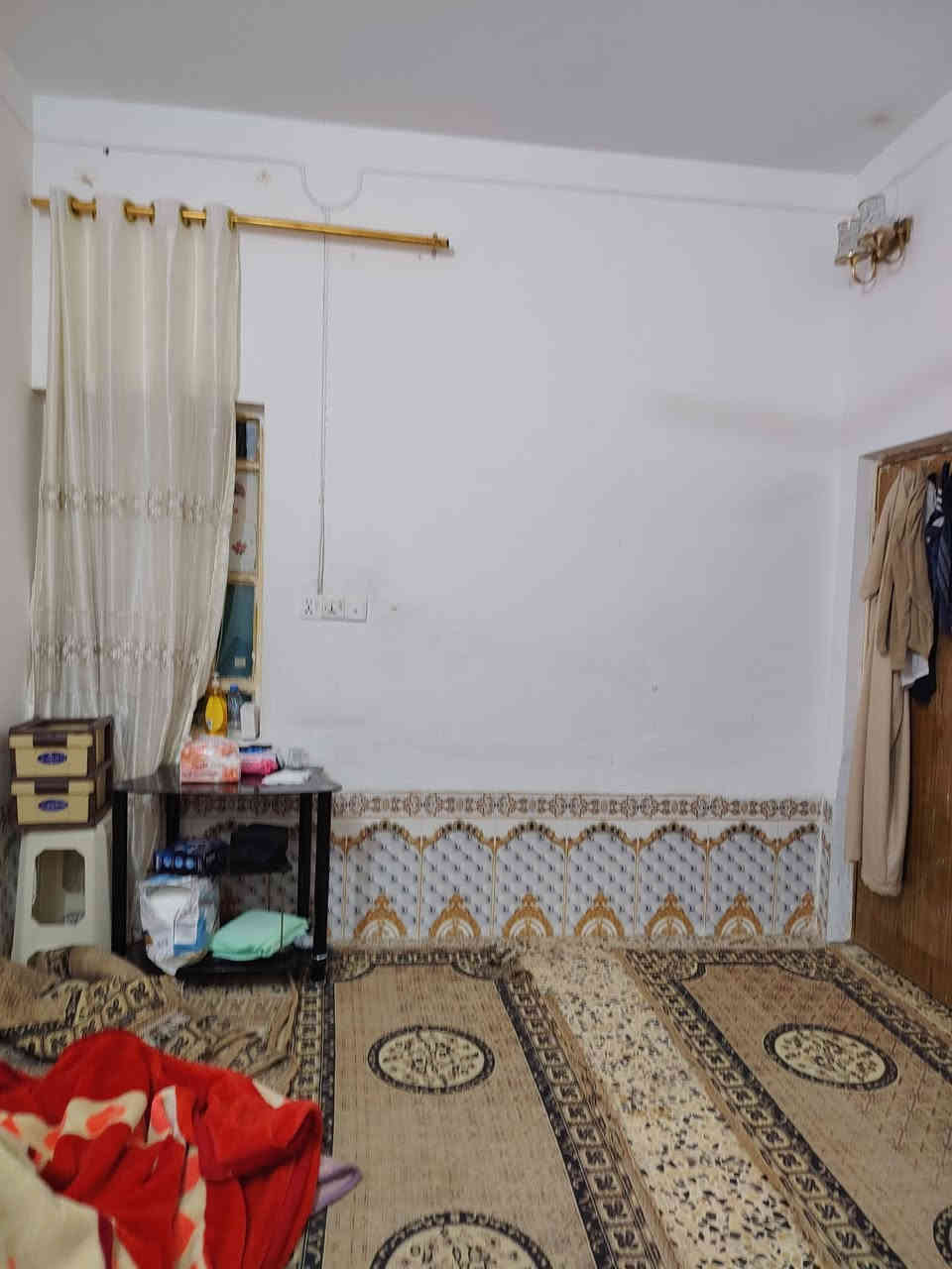 در للبيع ١٣٠ متر ركن مربع تجاري
فرصه ستثماريه🏚️
النجف الاشرف حي الرحمه
شارع الكيات ركن مربع تجاري
يحتوي على طابقين💎💎💎
٣ محلات زائد الطابق الأرضي غرفه زائد
مطبخ زائدصاله زائد استقبال زائد
صحيات كاشي سراميك💎💎💎
بناء طابوق عالي عن شارع
على شارعين يعني باب على هاذ الشارع الفرعي
والباب الثاني على تجاري💎💎💎
الطابق الثاني ثلاث ٣ غرف نوم ٥+٤زائد صاله زائد
صحيات زائد صطح الطابق الثالث صطح وتشاريف
اي استفسار تصل علي هاي الارقام
مراجعة مكتب سور النجفي شاع عشرين
واتساب٠***********🤝🤝🤝
