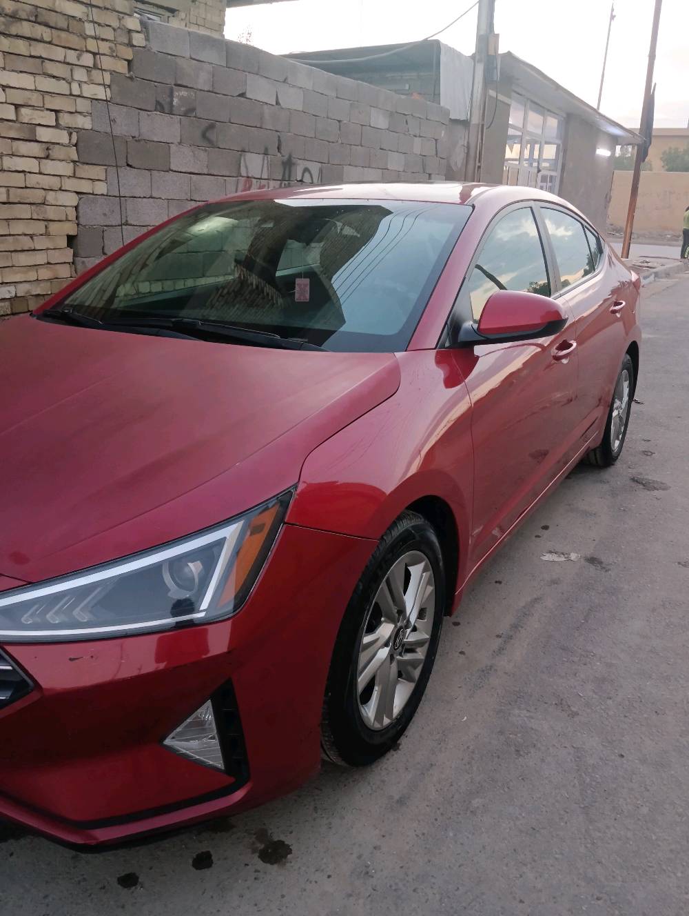 سيارة النترا لون احمر صالون موديل 2019 حادث بنيد وداعميةبس ما واصل الشاصي فتحه بل سقف بصمه سيارة خير من الله 