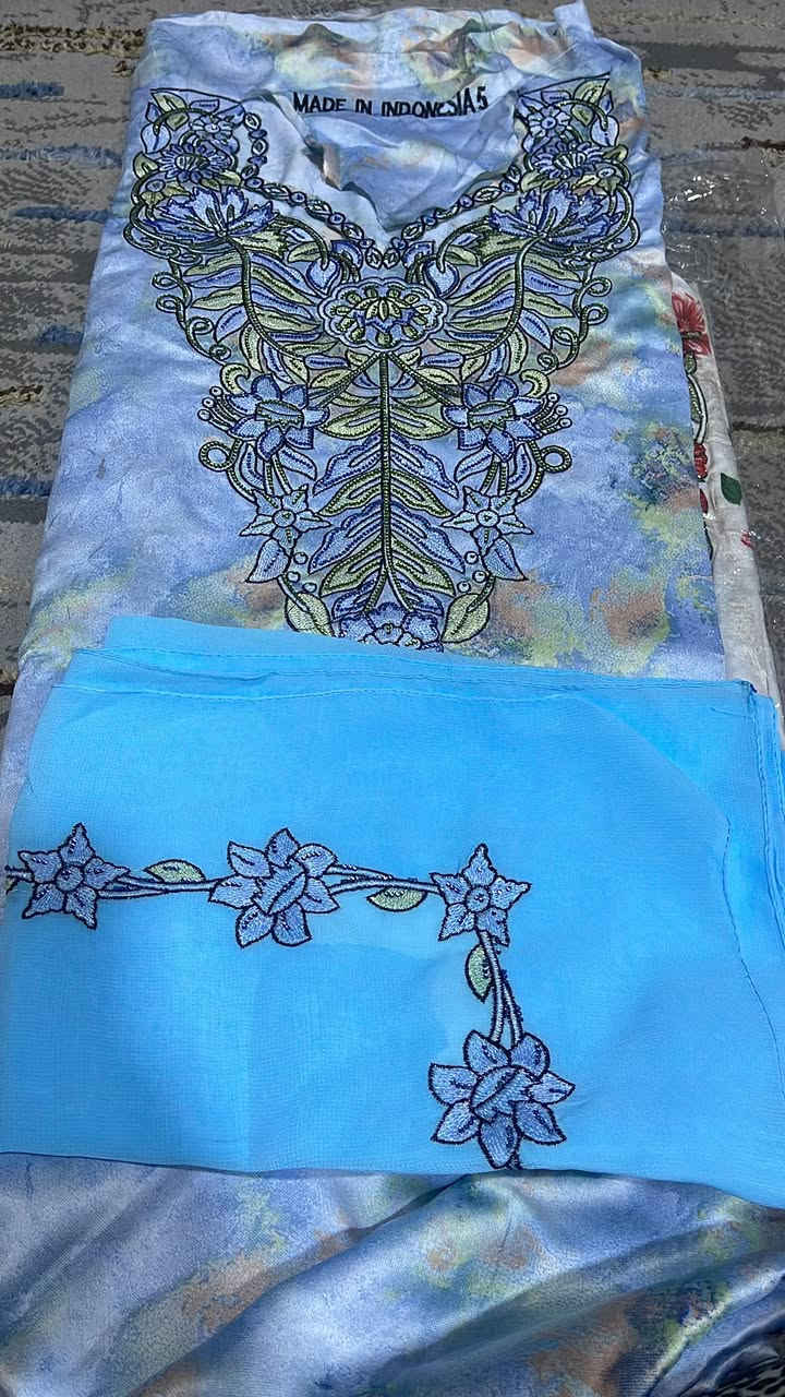 مخور قماش اندنوسي مع شال
سعر 20
يتوفر توصيل بغداد والمحافظات 5
للحجر مراسله الصفحه


**إذا كنت صاحب هذا الإعلان وتريد حذفه لأي سبب، رجاءا أرسل رسالة إلى الدعم الفني**