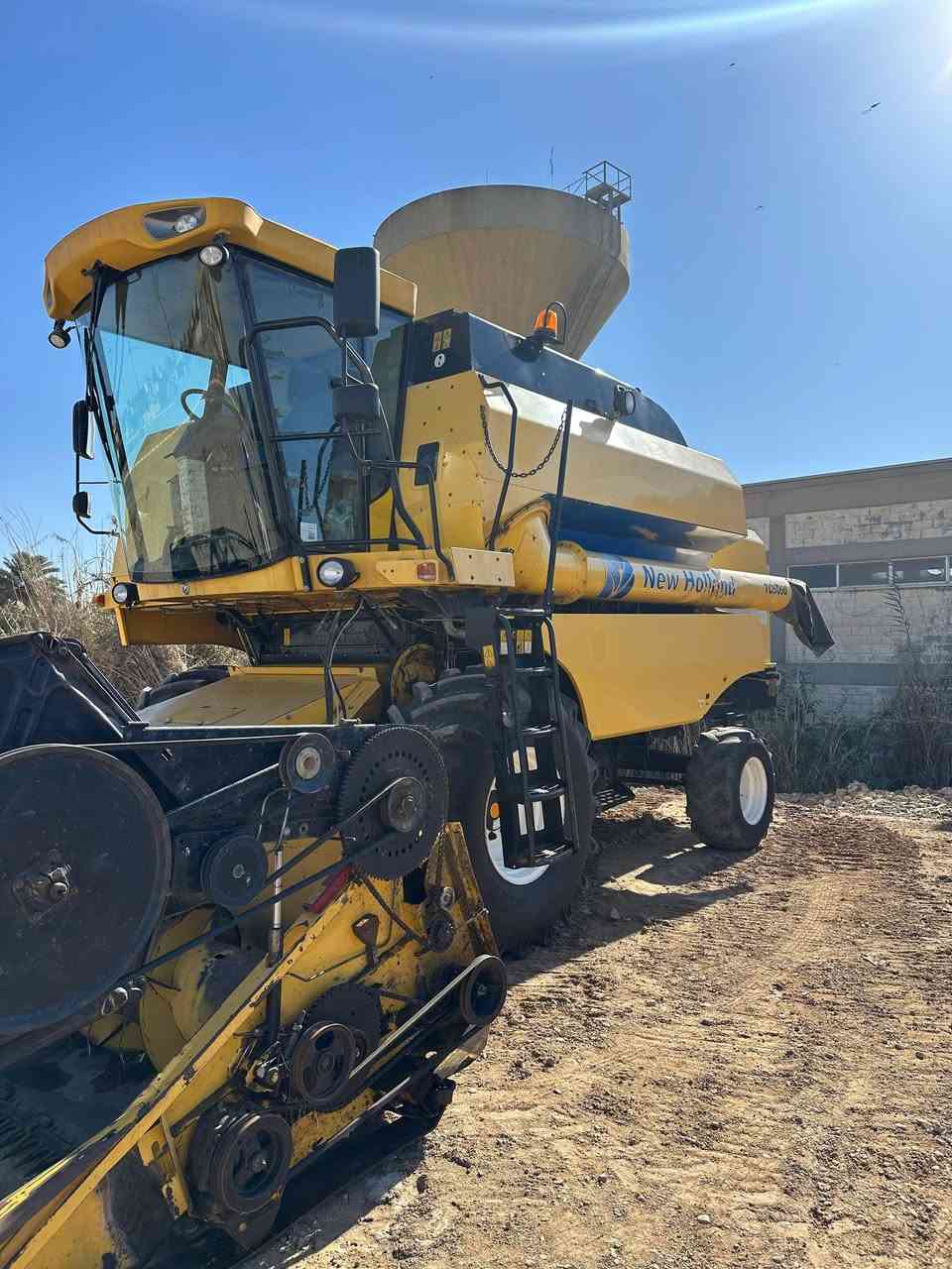 للبيع حاصوده 5 بلم هادرو مكفوله مديل 2014 رقم اربيل ‏‪077-320-76461‬‏
