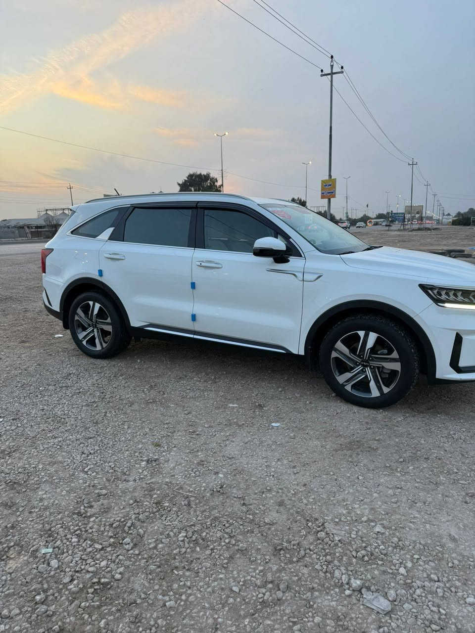 السلام عليكم 
سورنتو للبيع موديل
2023
مكفوله كفاله عامه
رقم بغداد
مكينه 6
ماشيه 22فقط
السعر275
 اتصل
مكاني كربلاء 
***********
