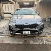 سبورتج واردحادثها بسيط بالجنطه بدون ارباك موديل ٢٠٢٠ بسمي السياره  ٠٧٧...