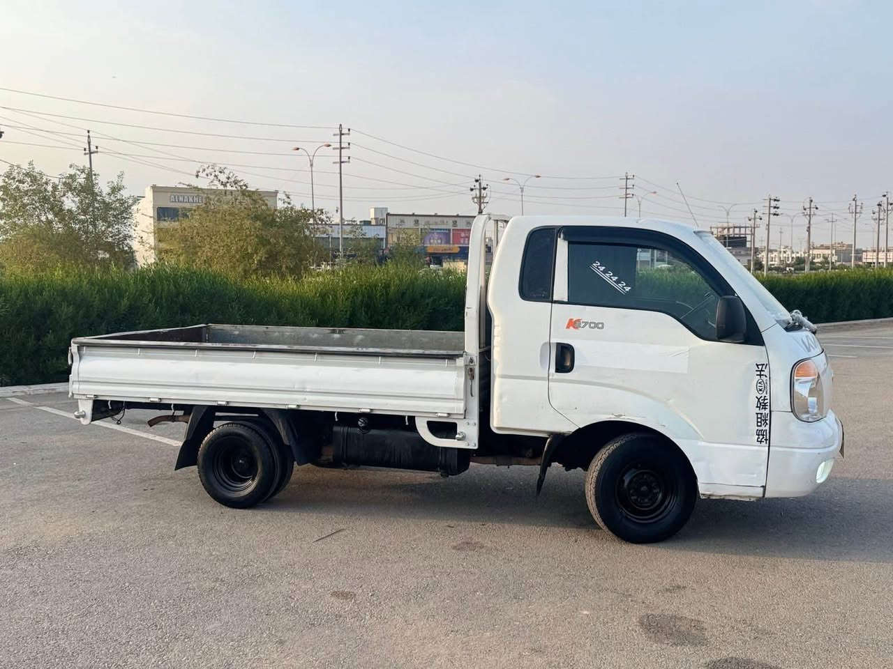 کیا مۆدێل ٢٠١٠ مەکینە ٢٧٠٠ گێر و مەکینە و ئەکسل هەمووی بەشەرت یەک پەڵە بۆیاخی هەیە تنو تۆڵە سەیارەکە بێ مەسروفە نرخی ٧٦ گەڵا و مەجال *********** أربيل, العراق
