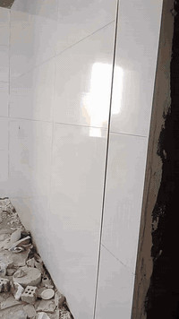 خلفه سراميك جدران ارضي الاواح شغل درجه اولى متفرغ حاليآ مكاني واسط اطلع محافظات ***********
