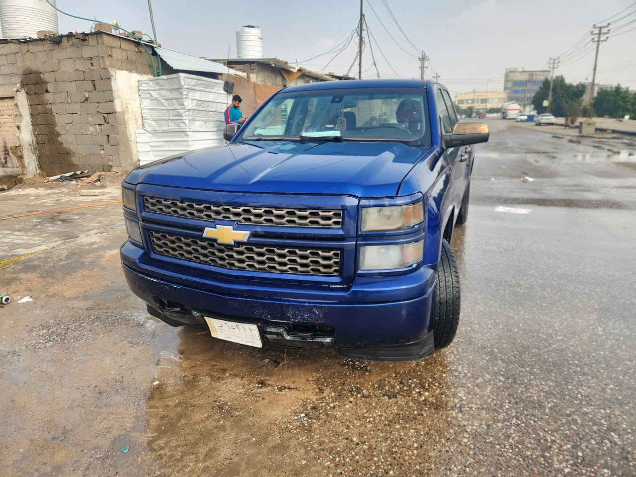 # السلام عليكم 
سلفرادو ٢٠١٤ .. محرك ٨ سلندر ٥٣٠٠ 
محرك جديد. صدر جديد .تايرات جدد  تبريد 
شاشة كبيرة .رقم بصرة  سنوية منتهية. تحويل
السعر ١٤٩

***********
