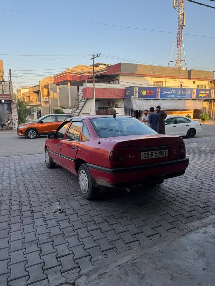 اوبل فكترا موديل 91 محرك ١٨
رقم كركوك دولي شرط التحويل دفتر بانزين
بدون ضربة بدون صبغ فقط الهلالات معمرة 
السعر ٤٨ بيها مجال بسيط

العنوان كركوك ***********
