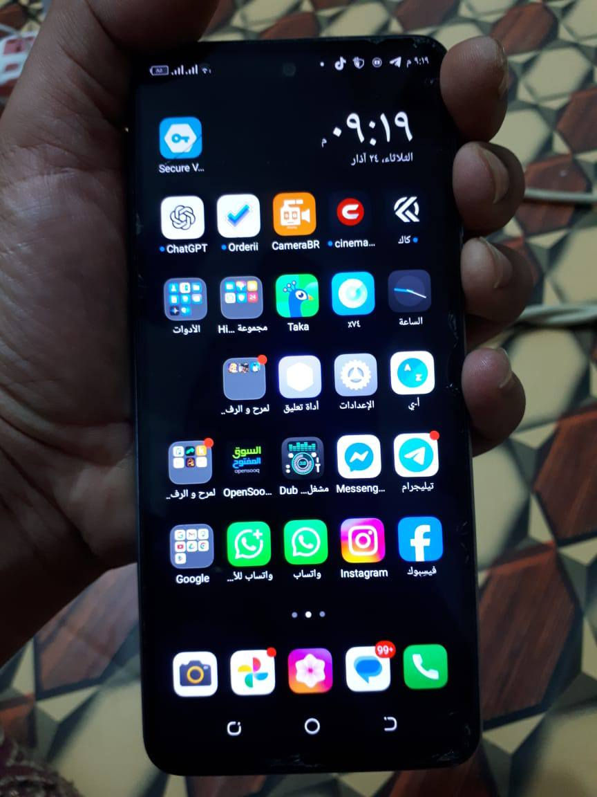 هاتف تكنو كامون17برو نظيف ما مفتوح ذاكرته الخارجيه256والذاكره العشوائيه13بصمة صبع وبصمة وجه تحديث الشاشه 90 هيرتز بطاريته حجمه 5000ما يصرف شحن يطول اهواي شحن سريع خلال نصف ساعه يقبط بي معالج قوي يشغل كلشي العاب غيرها مكفول وياه باكيته والشاحنه والحافظه السعر 135لا تكسر بلسعر رجائا الخاص مفتوح


**إذا كنت صاحب هذا الإعلان وتريد حذفه لأي سبب، رجاءا أرسل رسالة إلى الدعم الفني**