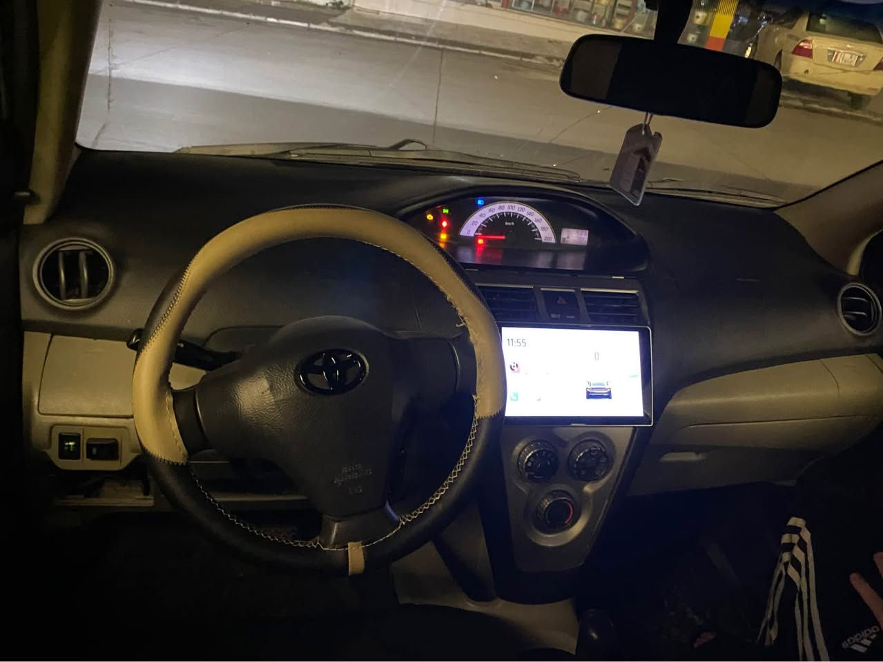 توێتا یارس ئۆتۆماتیک مەکینە گەورە٢٠٠٨ئۆتۆماتیک شاشەئایپاد کامێرا ناوزەرد بلاجکتۆر حیزام بۆیاخە سەقفو شانی بۆیاخ نیە دواوە قرجیکی بجوکی هەیە ناو سپێری نەگرتوە تایەی تازەیە زینۆن پیشی هیجی پیوەنیە تەبرید ساردو گەرم سەنەوی بەسەر جوە بەشەرتی تەحویل خرامە براوە کارەبای مەزبووت تەقەو رەقەی نیە بیعەیبە
سعری٧٢گەلاو مەعمەلە شوێن سلیمانی
***********
*********** السليمانية, العراق
