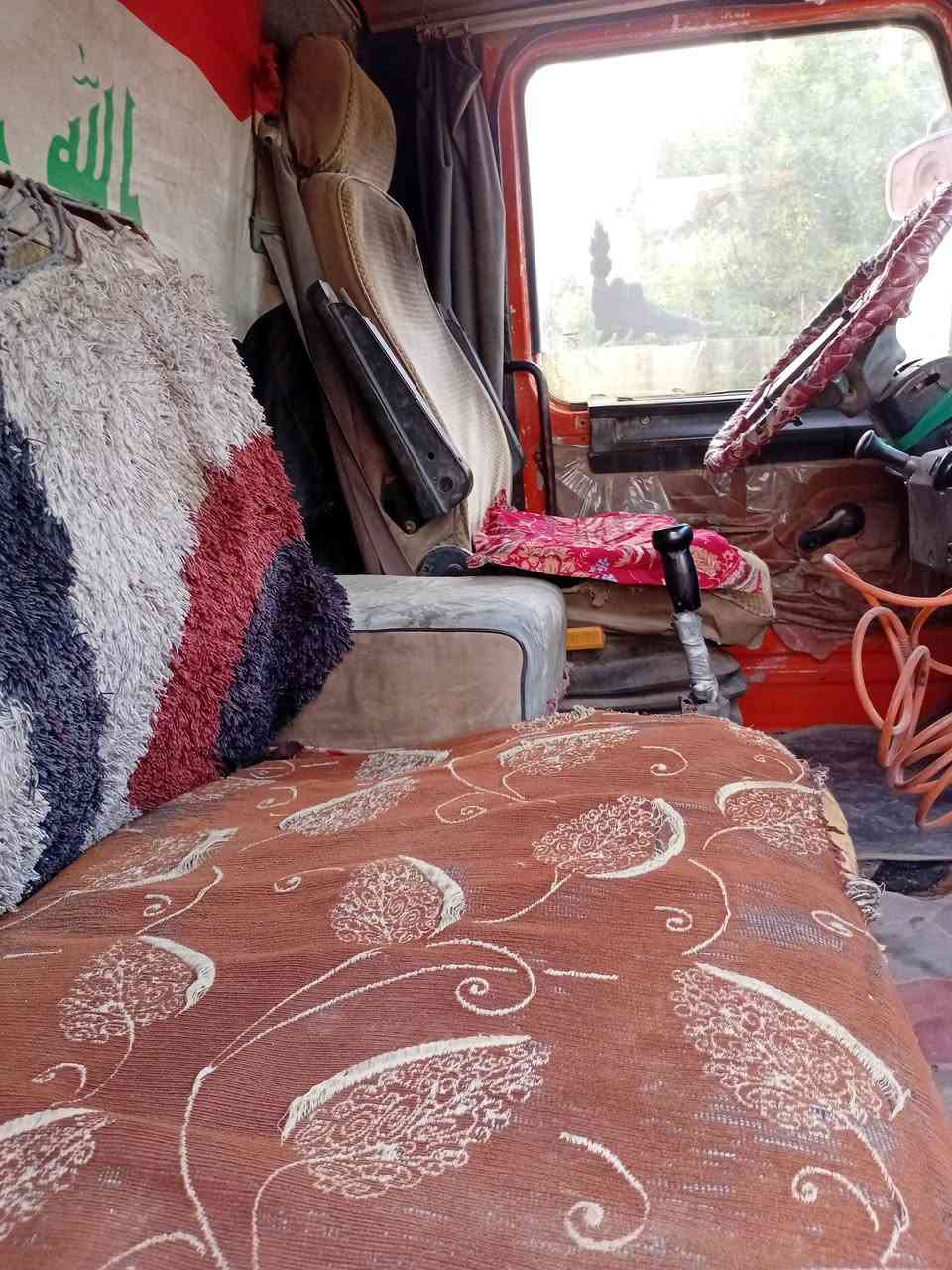 سلام عليكم سكانيه لبيع ١١٢ مديل ٩٦ كير عادي ٤/٤ رقم بغداد تحويل مباشر السعر ١١٠وبيه مجال حك الجيه ***********
