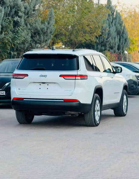 جيب لمتد لمتدد 2023 
7  راكب داخل VIP

ماشيه : 3 الف مايل 

محرك : 6 سلندر 

المواصفات : فول موصفات ماعدا بانوراما

كامره خلفيه ٠

رادار امامي ٠

رادار جانبي ( نقطه عمياء )

نظام المحافظه على المسار ٠

نظام التوقف الذاتي ( مانع تصادم )

نظام الإطفاء الذاتي أثناء التقاطعات ٠

صندوق كهربائي شفط ٠

كشنات كهرباء وتدفئة امامي خلفي ٠

تدفئه الاستيرن ٠

شفتات استيرن ٠

مثبت سرعه ٠

شاشه دجتال شاشه اعطال

لايت زنون مع لدات ٠

أشاير بالمري ٠

كير ماوس ٠

كشن خزن ميموري ٠

دخول ذكي بدون مفتاح ٠
دفع رباعي 4*4

تشغيل عن بعد ٠

ويل قياس 20 انج ٠

نظام الخرائط GPS
السعر :  280 $ورقة بدون رقم
صبغ :- بوند و جملغ صبغ بدون دواخل و بدون ارباك جميع ارباكات سليمه بلادي
سياره بدون رقم لازم ترقيم شمالي فقد
عنوان 📍عقرة
رقم تلفون و واتساب ☎️
*********** Singapore
