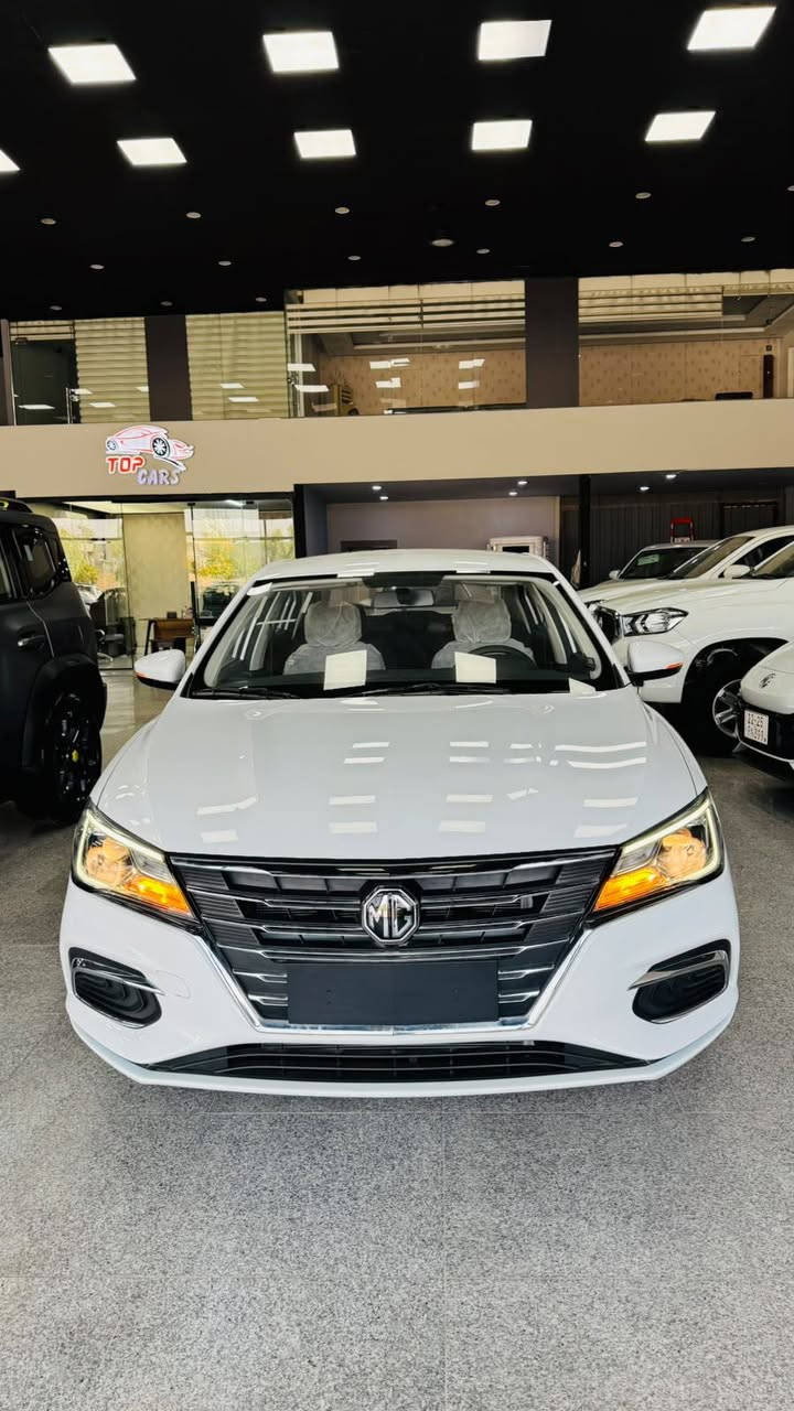 MG 5 گير عادي 
موديل 2025
موبايل ***********
***********
كه مترين نرخ ته نها 90$
سفر كيلومتر 
كاتى 3 مانگ له گه ل 
به شه رت سونه ر 
مواصفات شاشه گه وره 
كاميرا حساس دعامى دواوه 
لايت ليد 
بگ لايت ليد 
سوكان ڤوليوم 
تعديل سرعة 
زؤر مواصفات تر.....
شوين هه ولير
