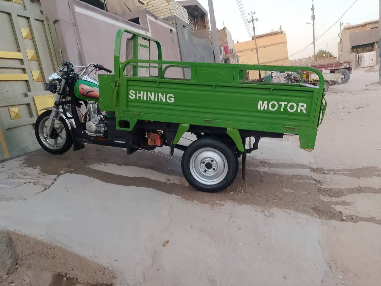 السلام عليكم ستوته موديل 22 بيها ماكينه جديده هسه تونا شادينها ستوته مقفوله اوراقها باسمي من الوكيل سعرها 1,950 مكاني كربلاء حي النضال كله شغال ستوته نظيفه ***********
